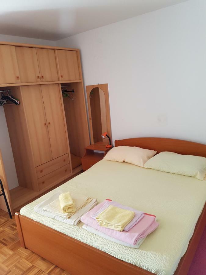 Apartmani Rosanda Петркане Екстериор снимка